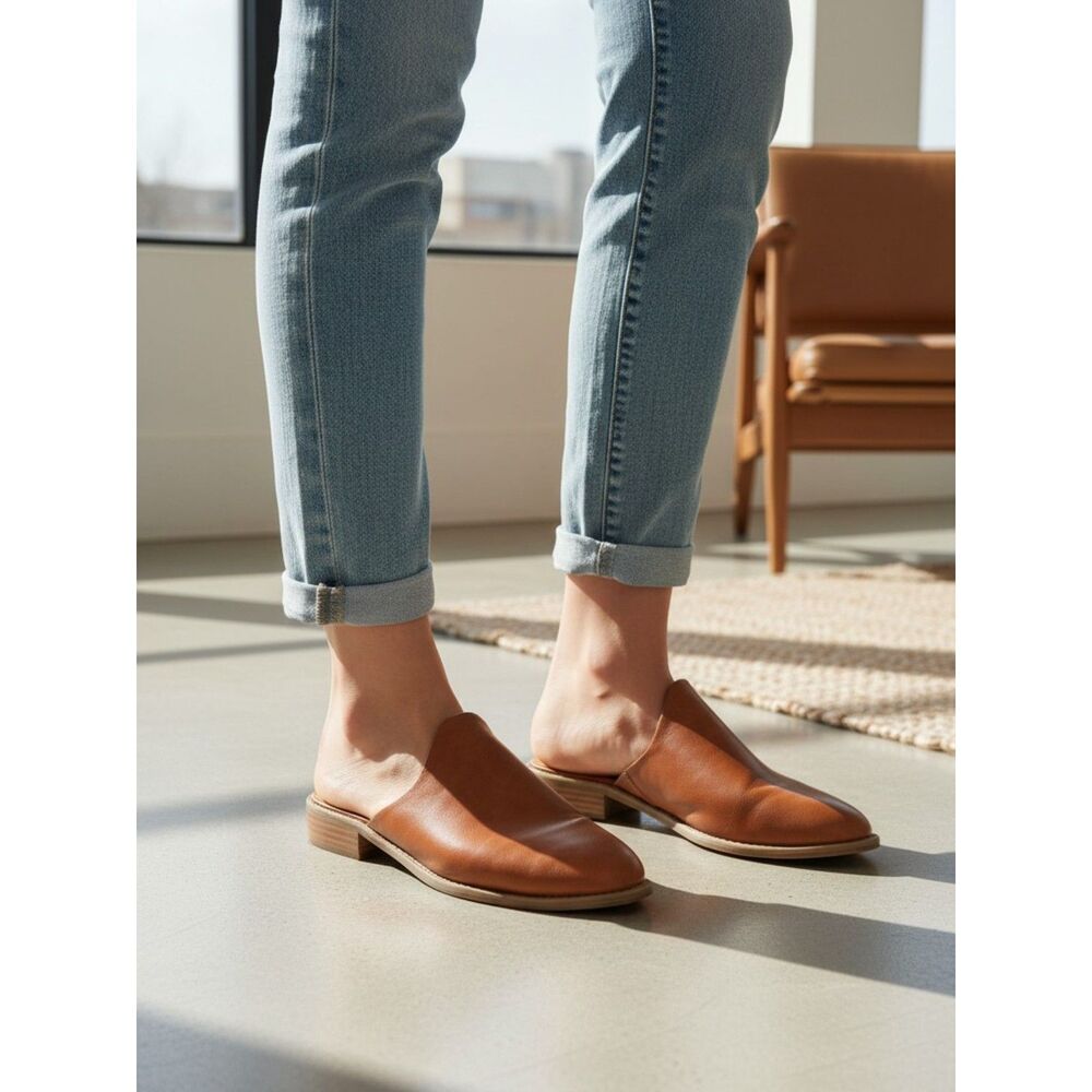 Universal Thread Women's Sable Brown Maura Mules Size 7.5